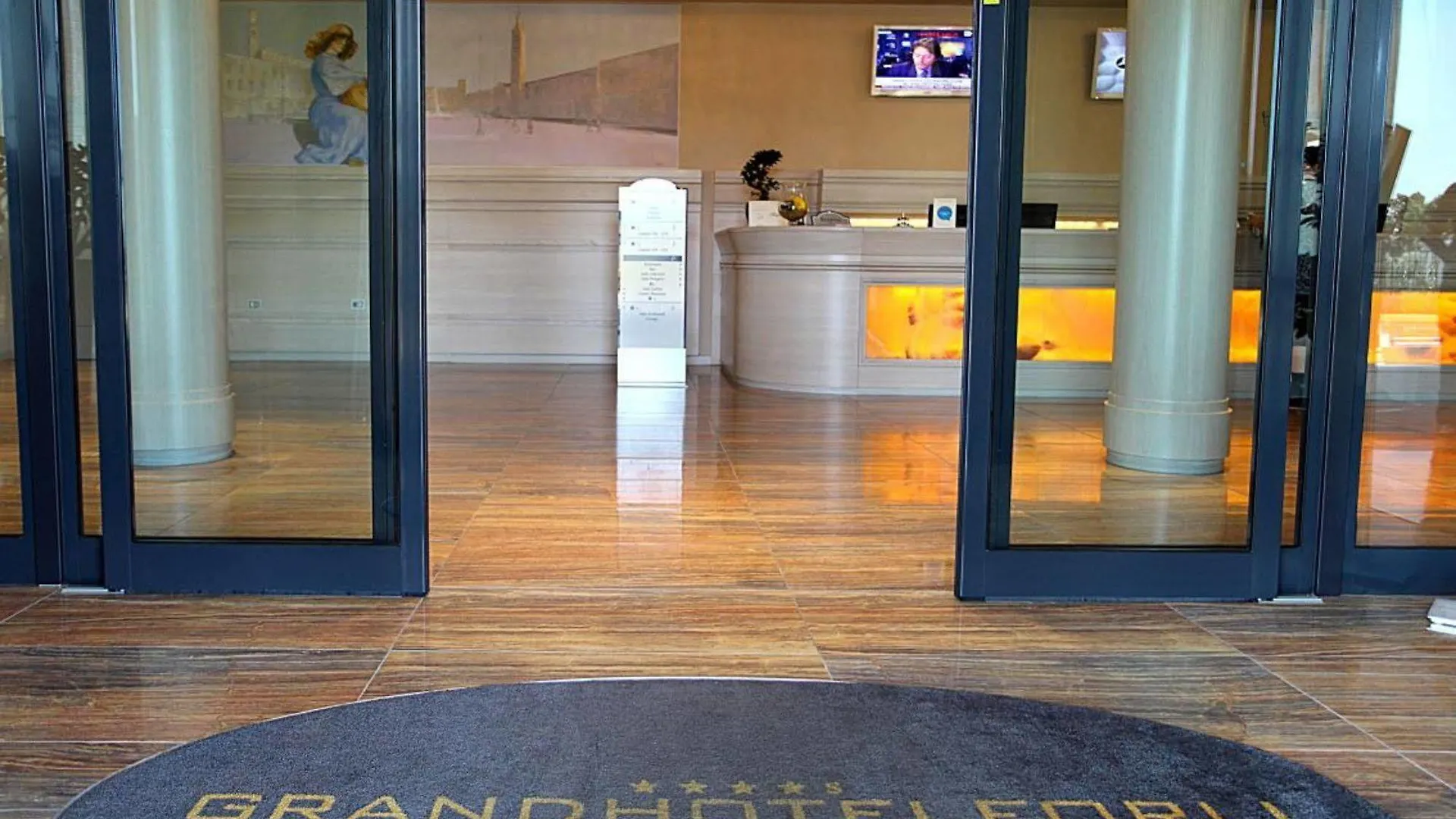 ****  Grand Hotel Forlì Itália