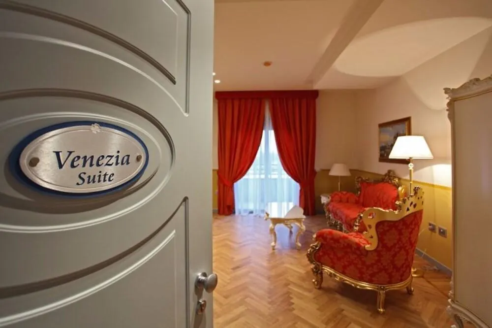 Grand Hotel Forlì